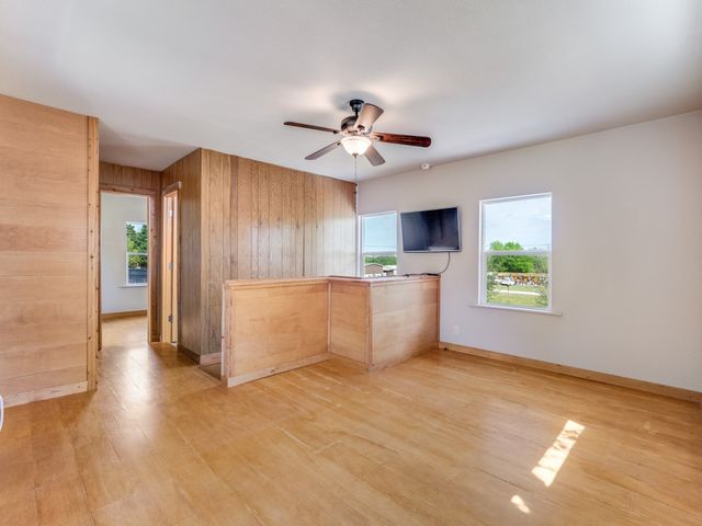 7904 River Run, Granbury, TX 76049