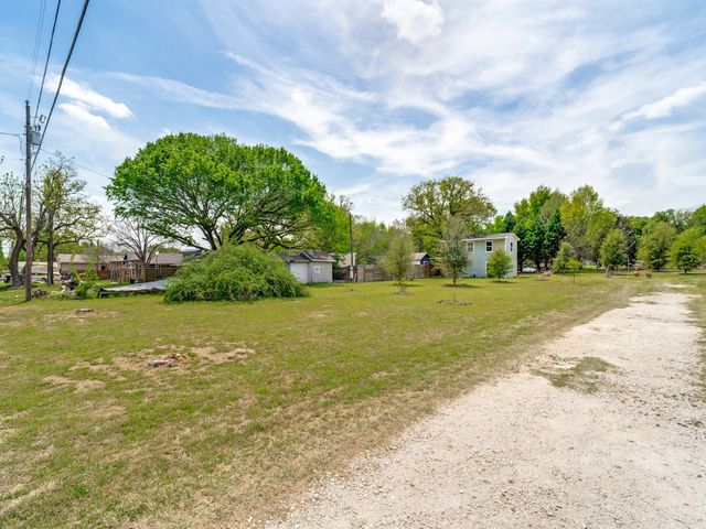 7904 River Run, Granbury, TX 76049