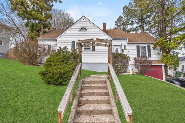 7-9 Forest Avenue, Middletown, NY 10940