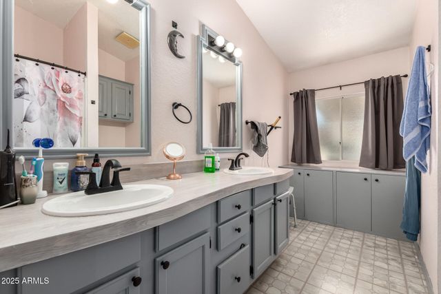 10955 N 79TH Avenue 33, Peoria, AZ 85345