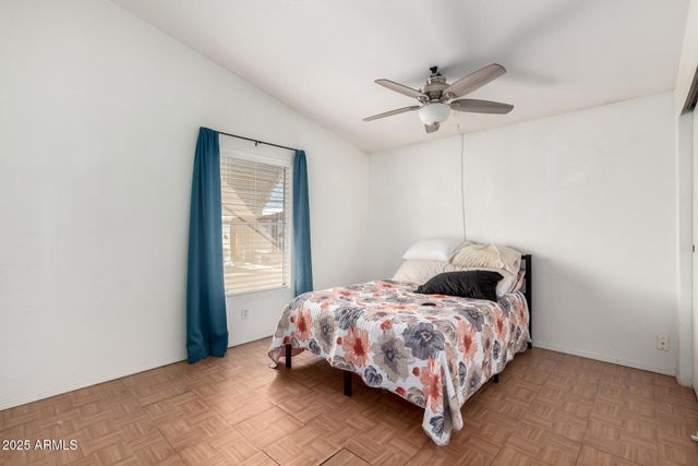 10955 N 79TH Avenue 33, Peoria, AZ 85345