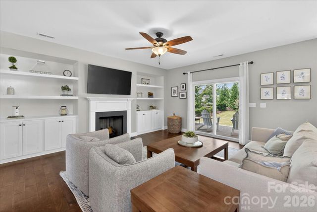 3009 Winged Teal Court, Belmont, NC 28012