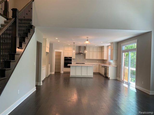 13973 Regatta Bay Drive, Shelby, MI 48315