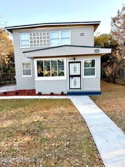 1216 W 19TH Street, Jacksonville, FL 32209
