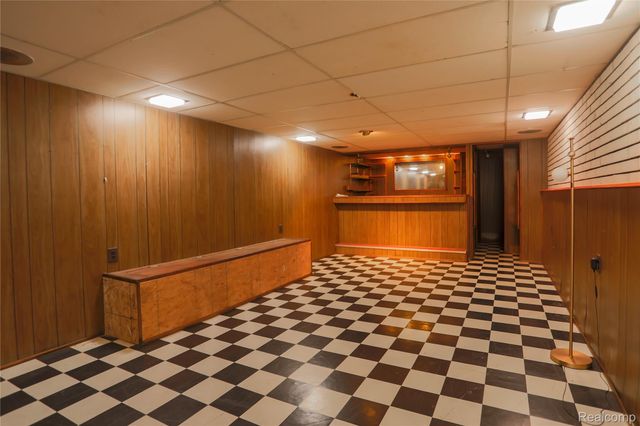 3581 Stolzenfeld Avenue, Warren, MI 48091