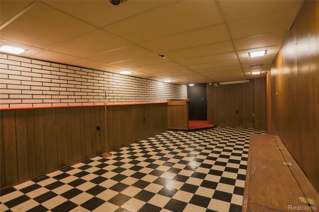 3581 Stolzenfeld Avenue, Warren, MI 48091