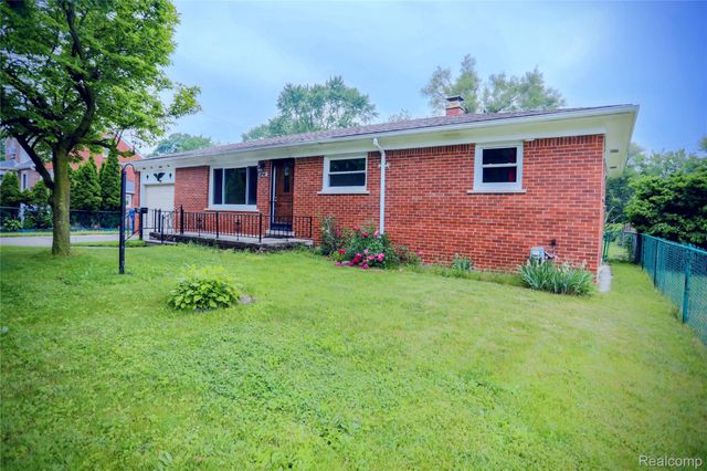 3581 Stolzenfeld Avenue, Warren, MI 48091