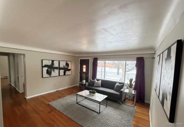 3581 Stolzenfeld Avenue, Warren, MI 48091