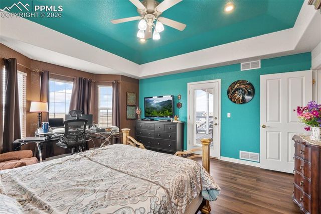 979 Pinehurst Court, Bennett, CO 80102