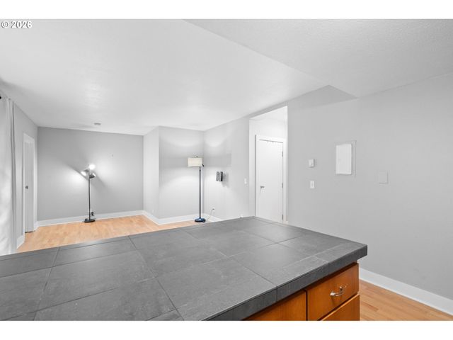 1829 Nw LOVEJOY St 408, Portland, OR 97209