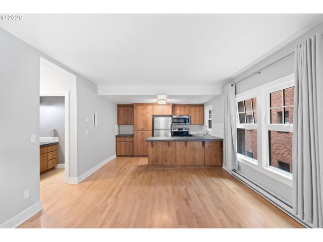 1829 Nw LOVEJOY St 408, Portland, OR 97209