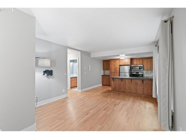 1829 Nw LOVEJOY St 408, Portland, OR 97209