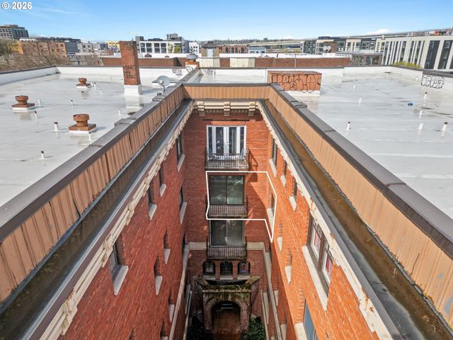 1829 Nw LOVEJOY St 408, Portland, OR 97209
