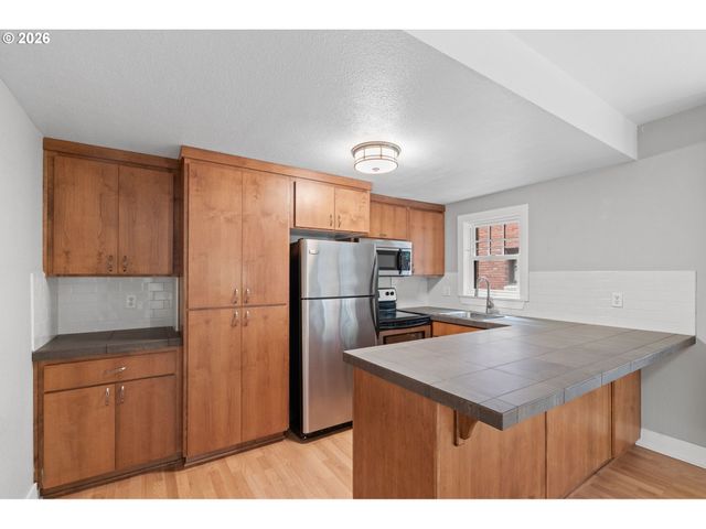 1829 Nw LOVEJOY St 408, Portland, OR 97209