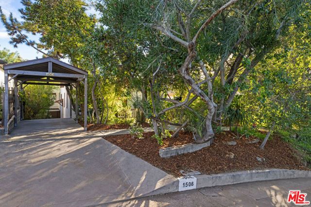 1506 Linda Rosa Avenue, Los Angeles, CA 90041