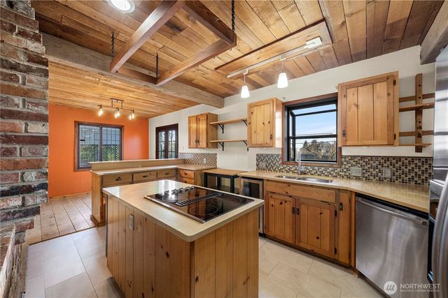 1712 S Tyler Street, Tacoma, WA 98405