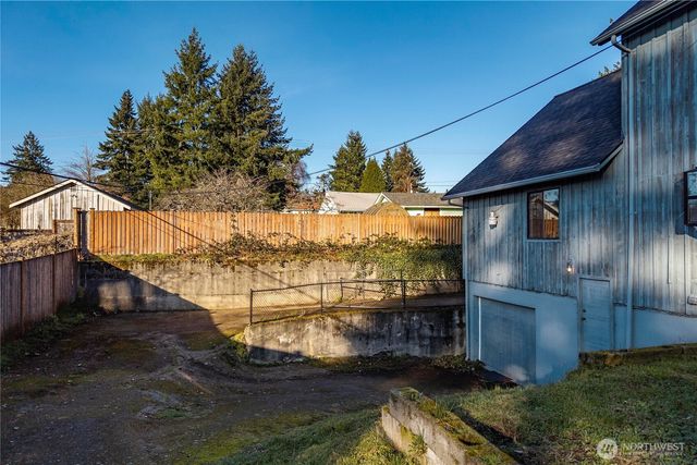 1712 S Tyler Street, Tacoma, WA 98405