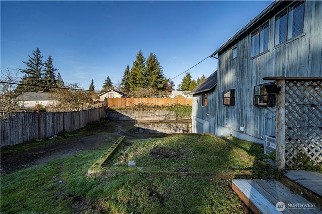 1712 S Tyler Street, Tacoma, WA 98405