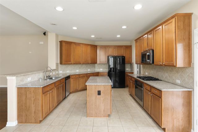 17110 Tupelo Garden Circle, Humble, TX 77346