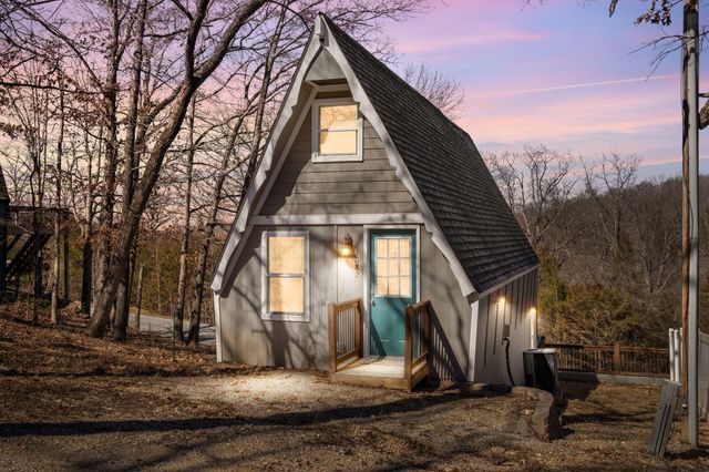 1082 Black Oak Resort Lane, Lampe, MO 65681