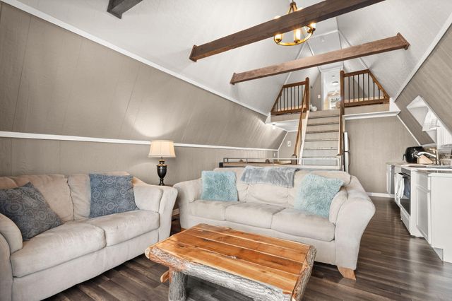 1082 Black Oak Resort Lane, Lampe, MO 65681