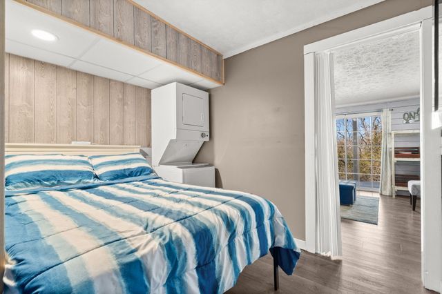 1082 Black Oak Resort Lane, Lampe, MO 65681