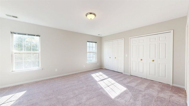 2678 S Knightsbridge Circle, Ann Arbor, MI 48105
