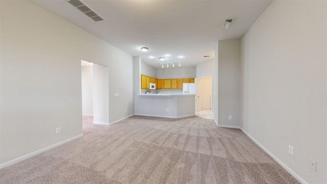 2678 S Knightsbridge Circle, Ann Arbor, MI 48105