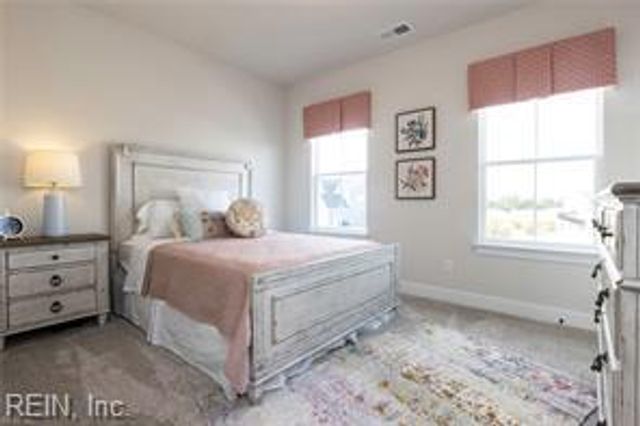 125 Station DR, Suffolk, VA 23434