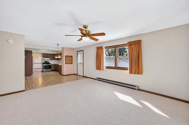 7017 Prairie Drive, Middleton, WI 53562