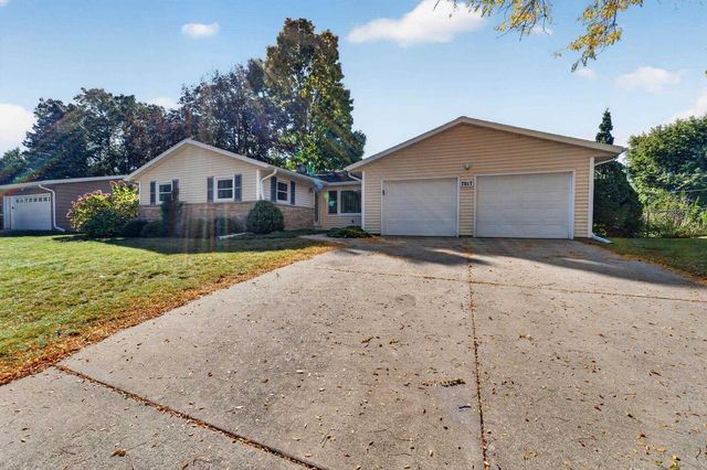 7017 Prairie Drive, Middleton, WI 53562