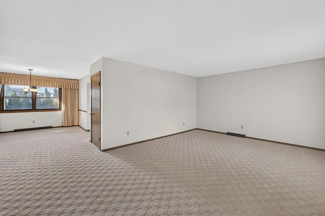 7017 Prairie Drive, Middleton, WI 53562
