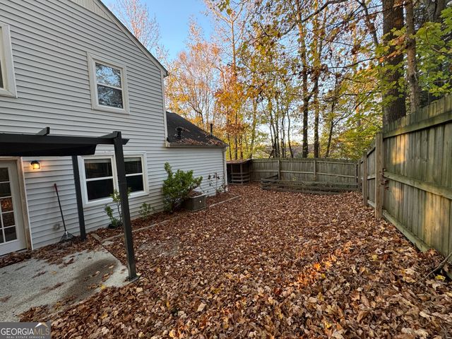 5883 Brookside Drive SE, Mableton, GA 30126