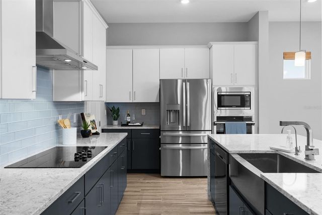 8249 IVY STARK BOULEVARD, Wesley Chapel, FL 33545