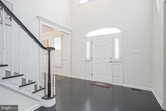 6101 CHURCH RD, Mount Laurel, NJ 08054