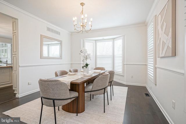 6101 CHURCH RD, Mount Laurel, NJ 08054