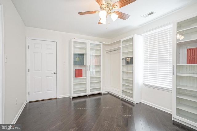 6101 CHURCH RD, Mount Laurel, NJ 08054