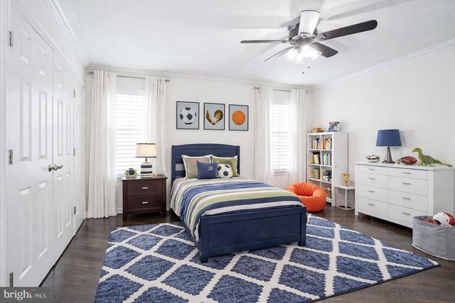 6101 CHURCH RD, Mount Laurel, NJ 08054