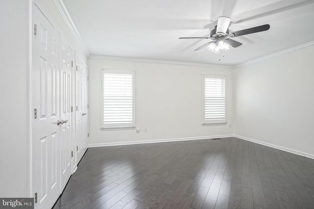 6101 CHURCH RD, Mount Laurel, NJ 08054