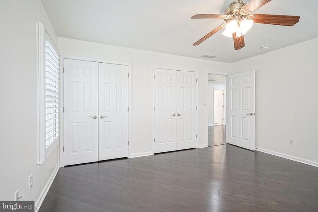 6101 CHURCH RD, Mount Laurel, NJ 08054