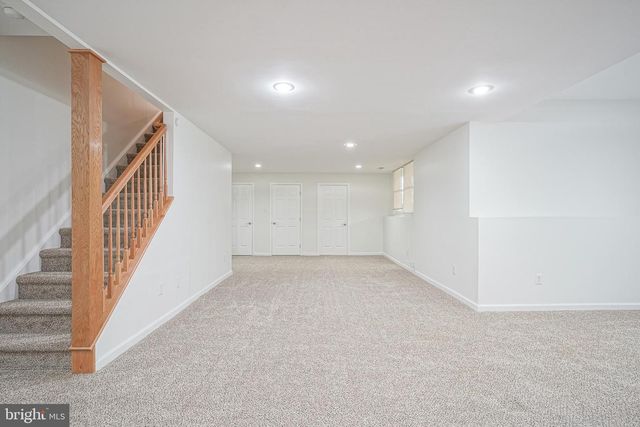 6101 CHURCH RD, Mount Laurel, NJ 08054