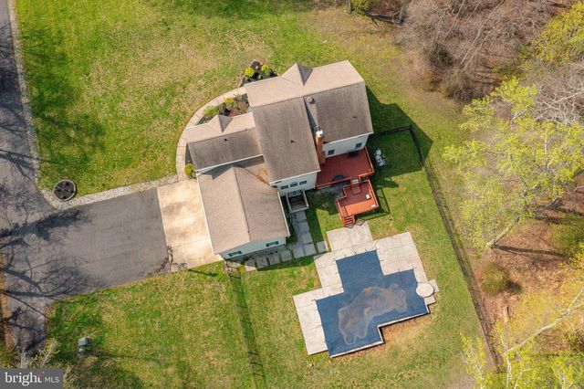 6101 CHURCH RD, Mount Laurel, NJ 08054