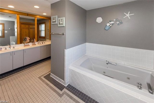 117 69th ST, Virginia Beach, VA 23451