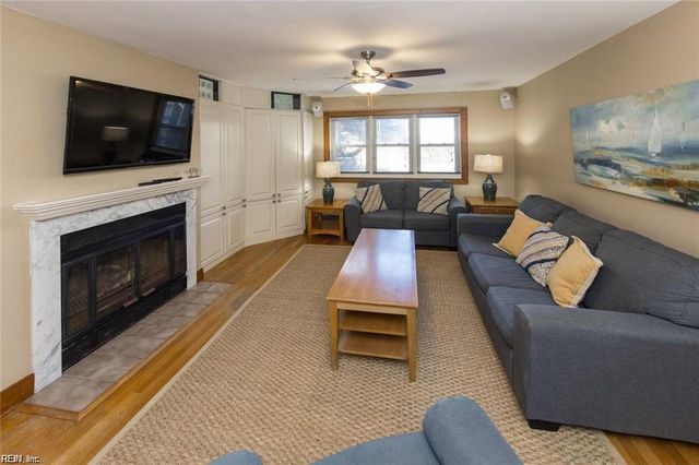 117 69th ST, Virginia Beach, VA 23451