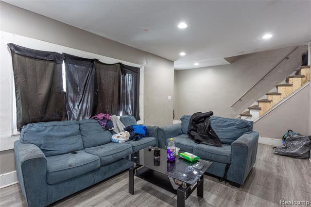 12629 Sorrento Street, Detroit, MI 48227