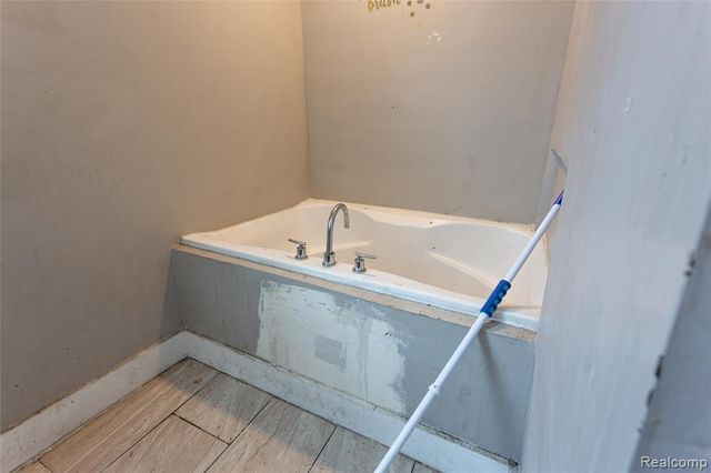 12629 Sorrento Street, Detroit, MI 48227