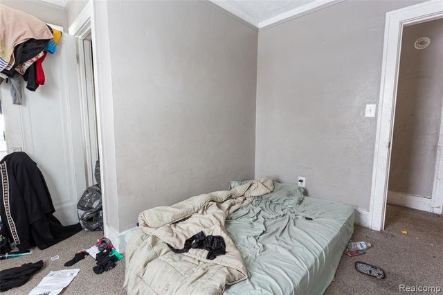 12629 Sorrento Street, Detroit, MI 48227