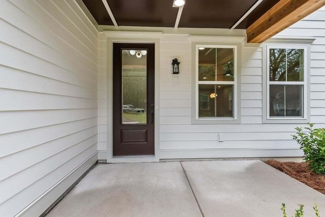 6407 Farm House Road, Ravenel, SC 29470