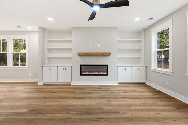 6407 Farm House Road, Ravenel, SC 29470