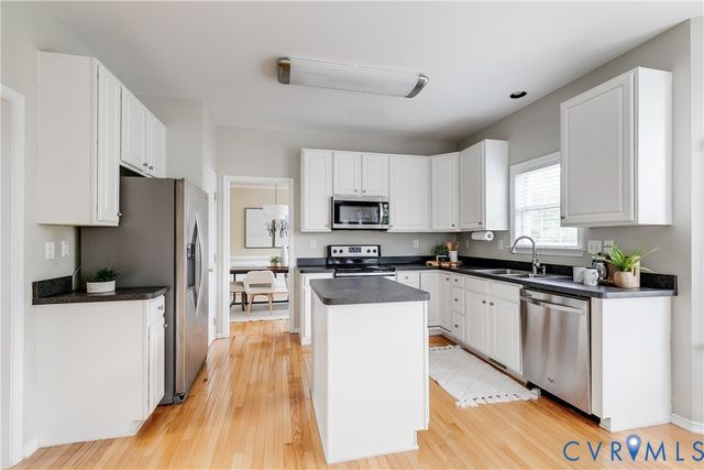 13706 Biggin Pond Ln, Midlothian, VA 23114